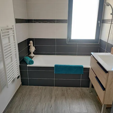 Location Saisonniere Uzes